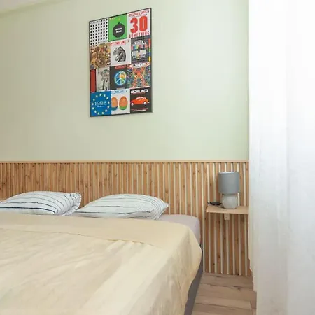 Vysoka Emf/stp Apartmán Bratislava