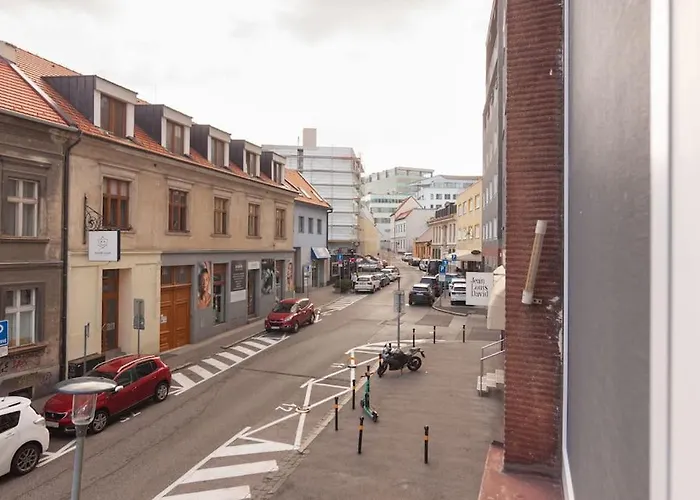 Vysoka Emf/stp Apartament Bratysława